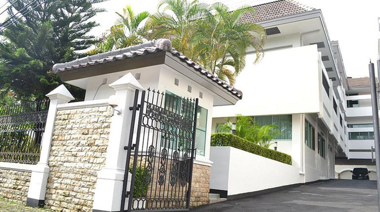 Kusuma Atmadja Residence Jakarta Extérieur photo
